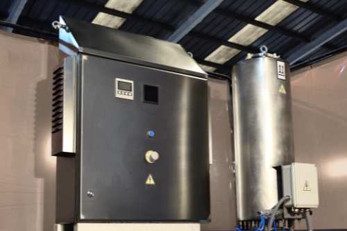 Water and liquid treatment with flow cells